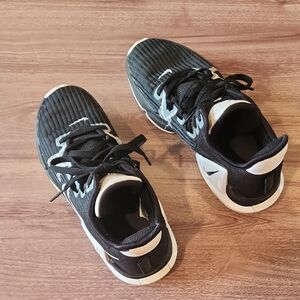 Nike LeBron Witness Basketball Sneakers Mens Size 8